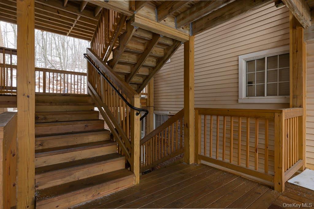 219 Fox Run Lane Unit: 2C