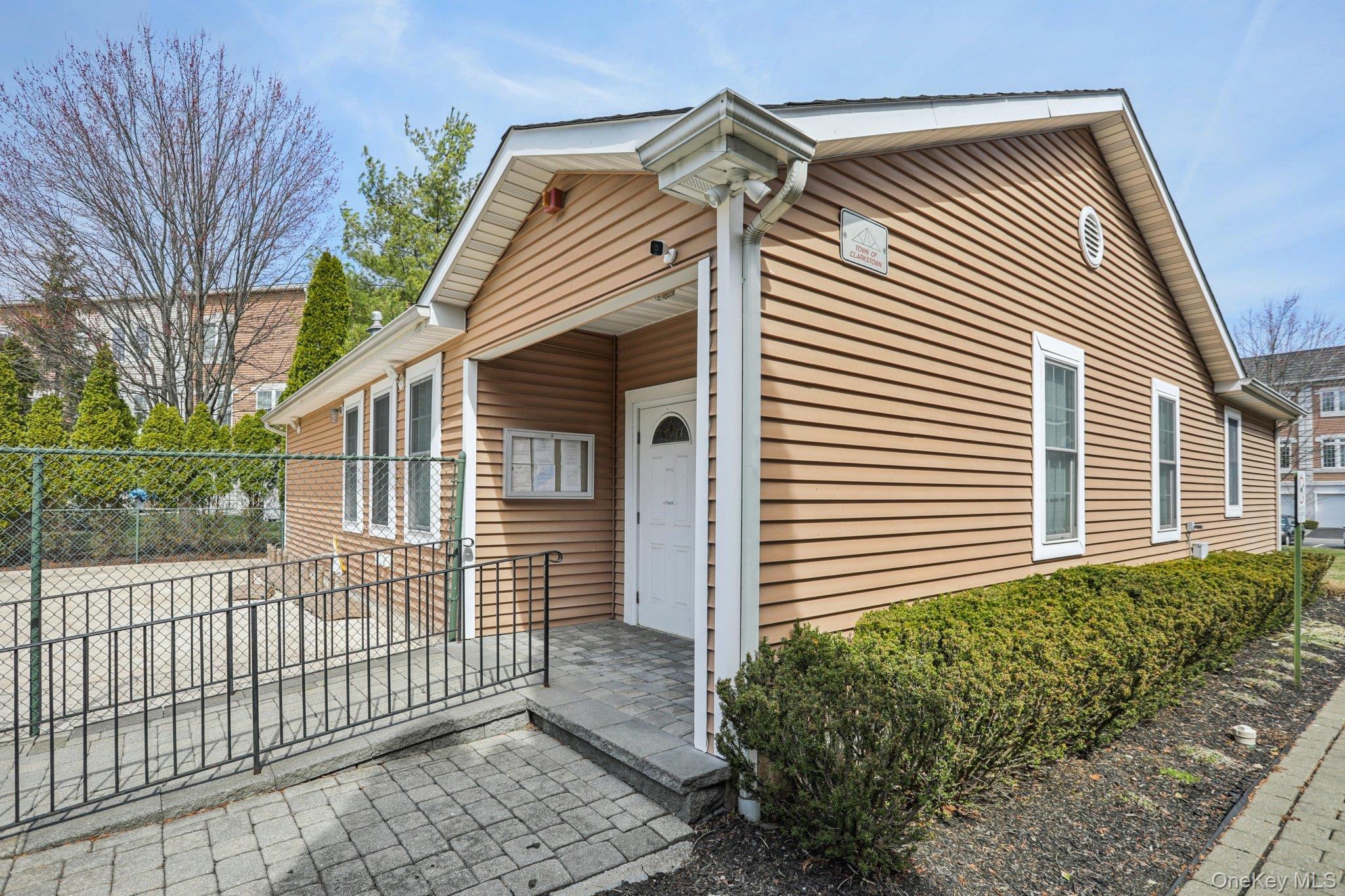 105 Alexander Court
