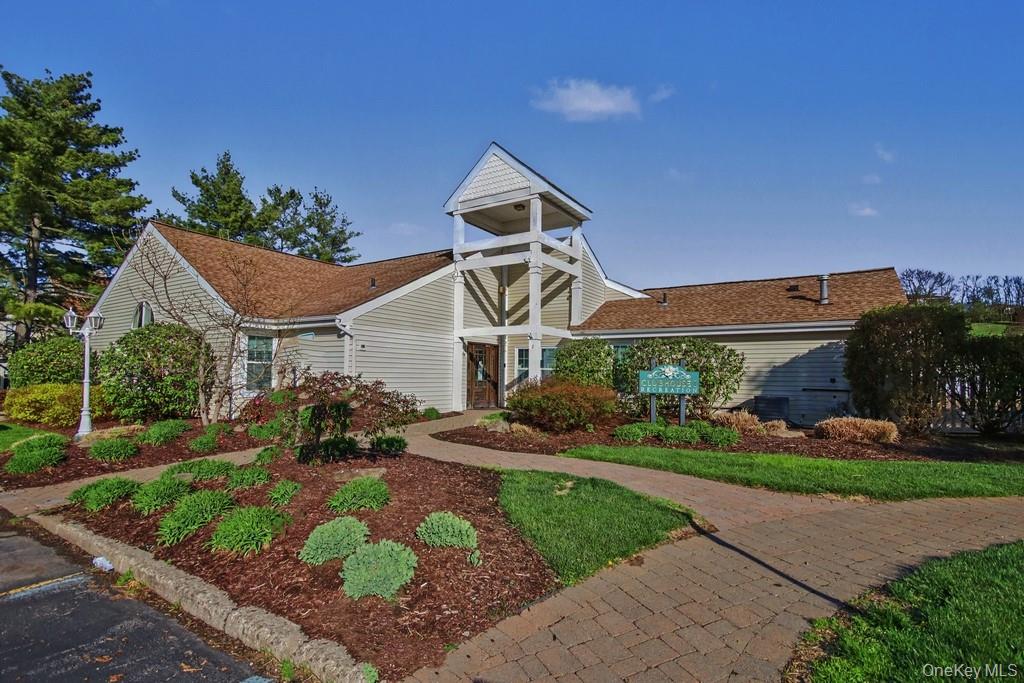 2323 Whispering Hills