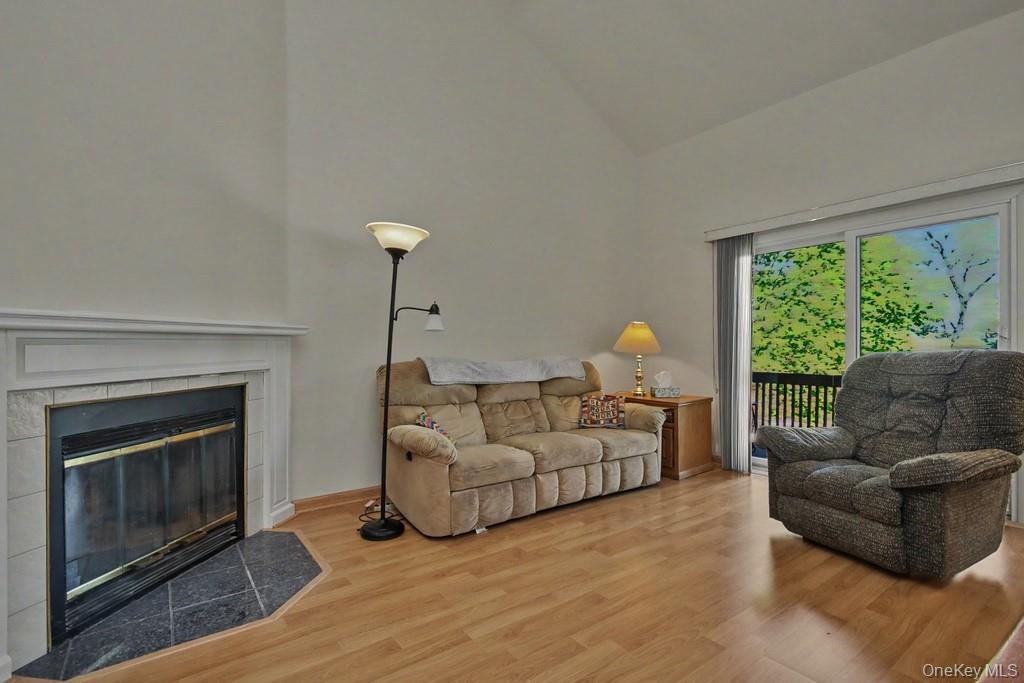 2323 Whispering Hills