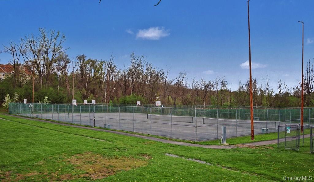 2323 Whispering Hills