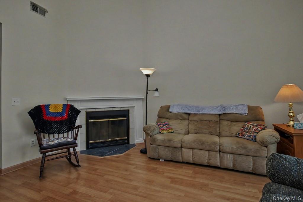 2323 Whispering Hills