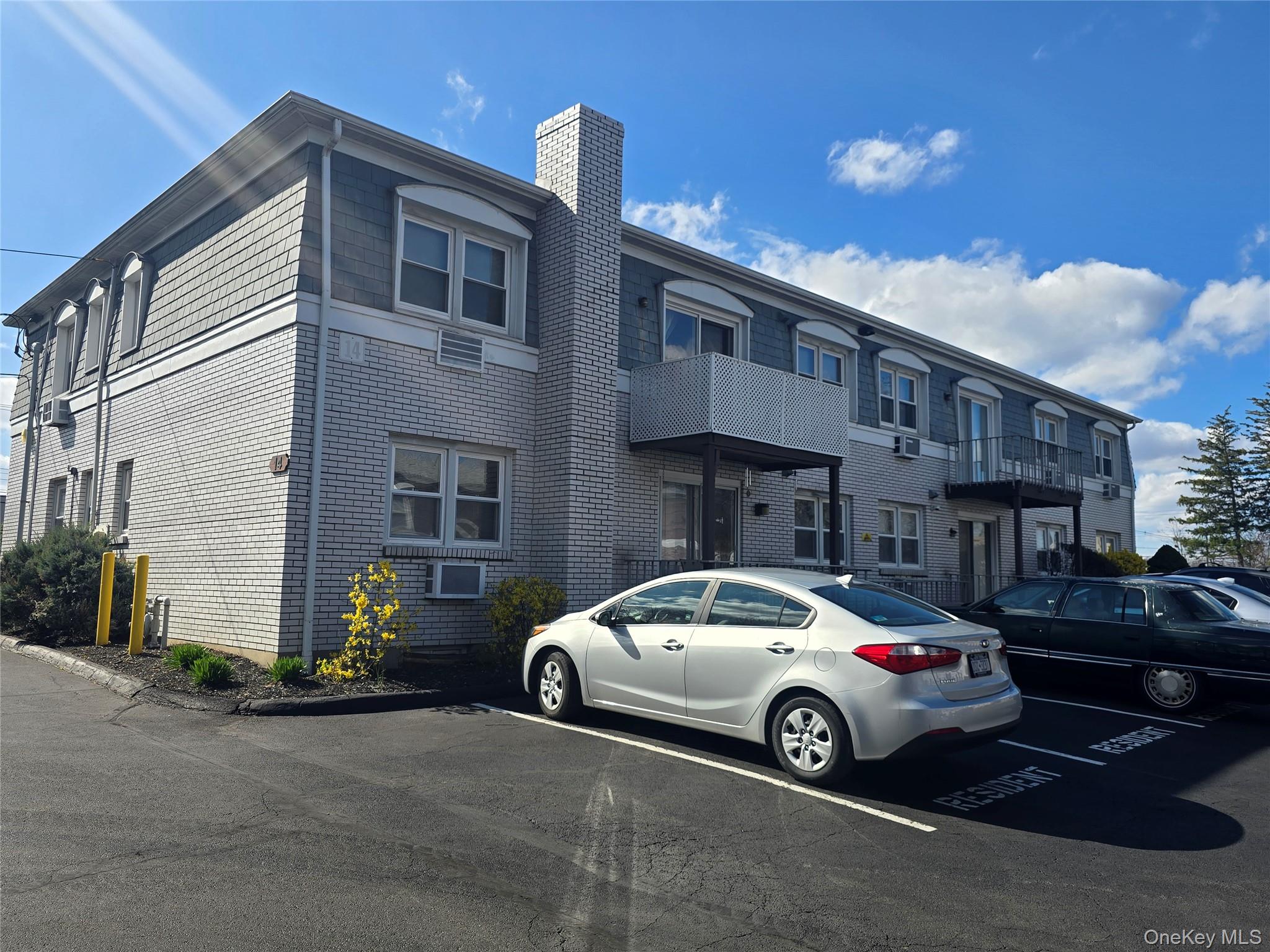 14 Normandy Village Unit: 5