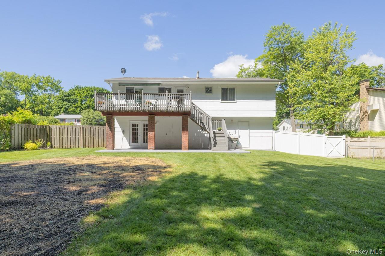 6 Lighthouse Court