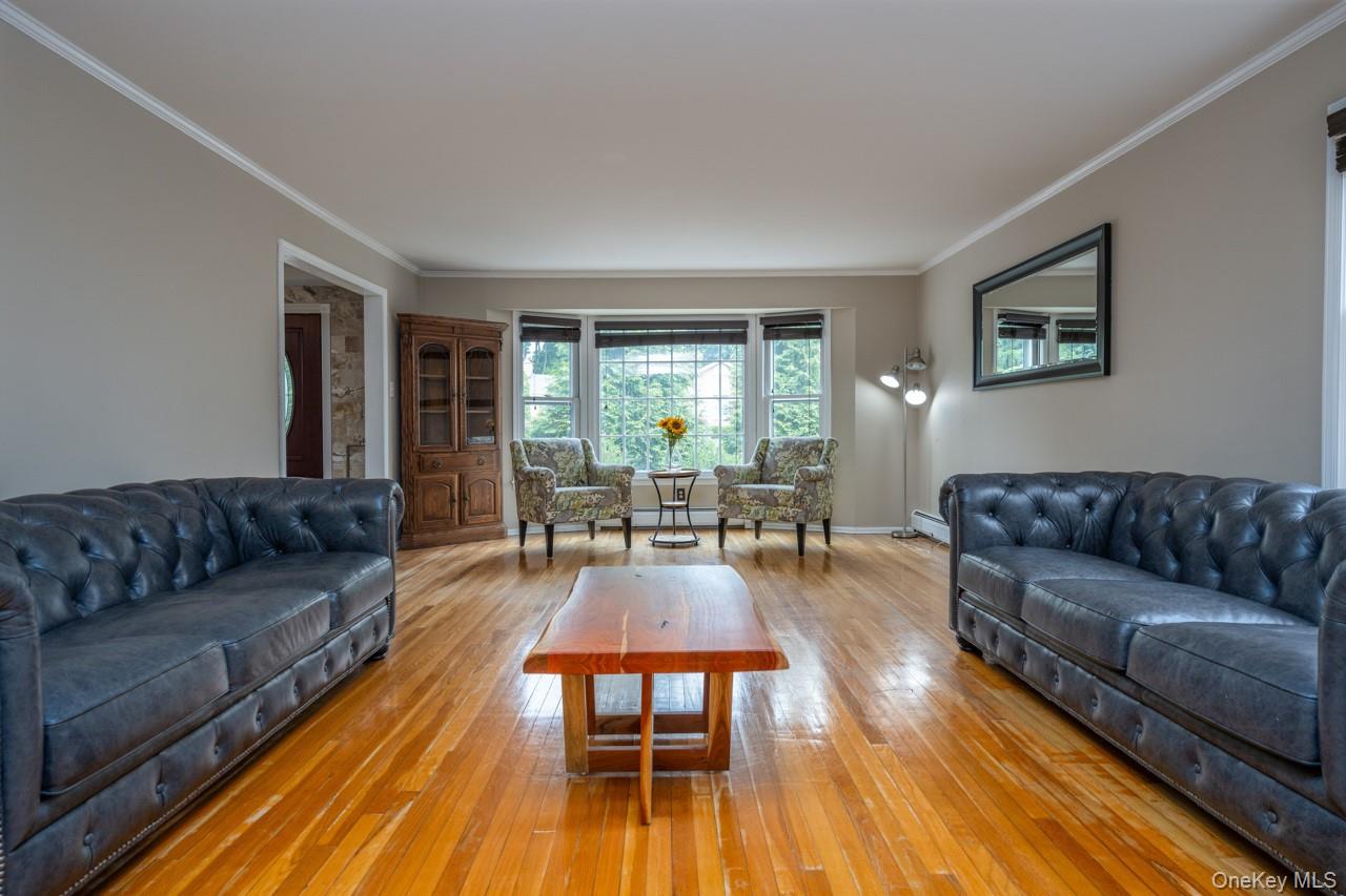 3 Tor Terrace
