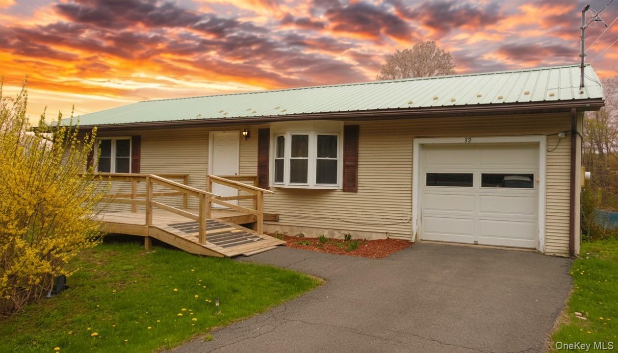 32 Grants Road