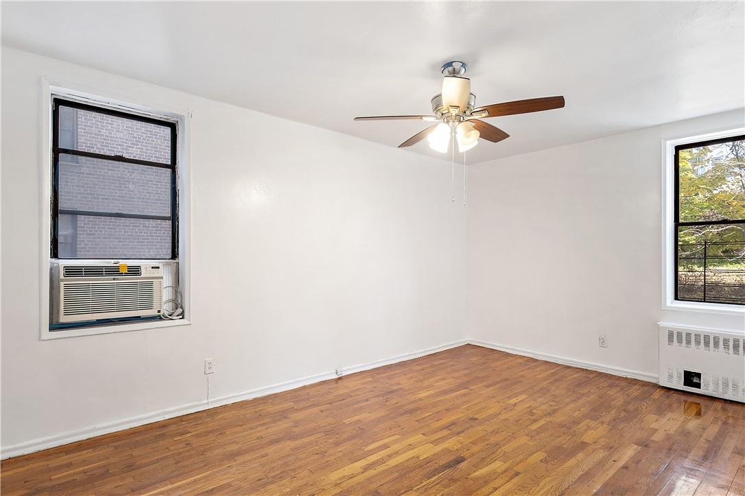 678 Warburton Avenue Unit: 4L