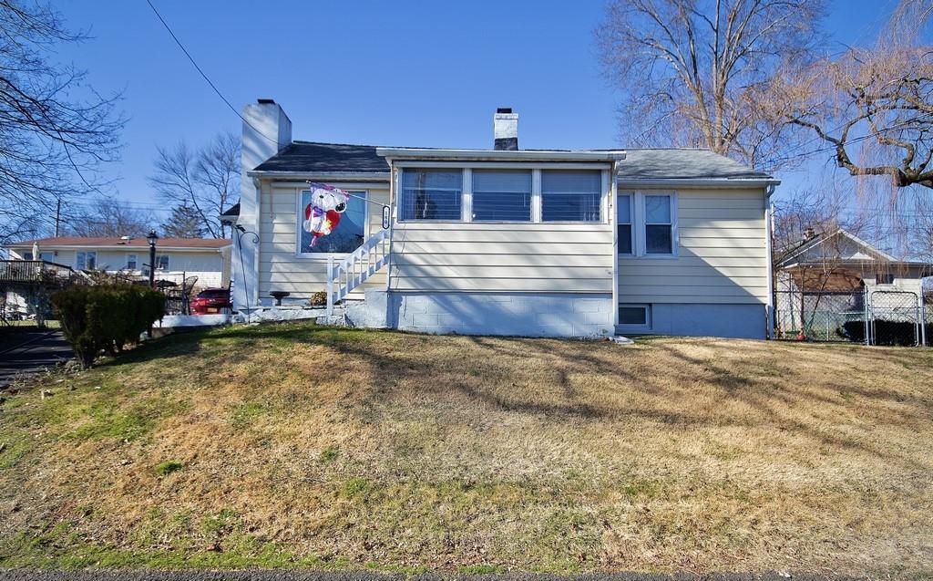 180 S Harrison Avenue