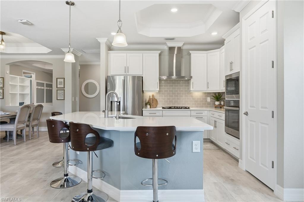 15194 Blue Bay CIR