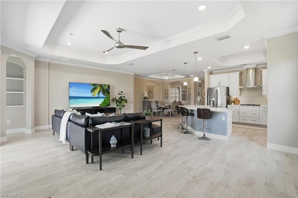 15194 Blue Bay CIR