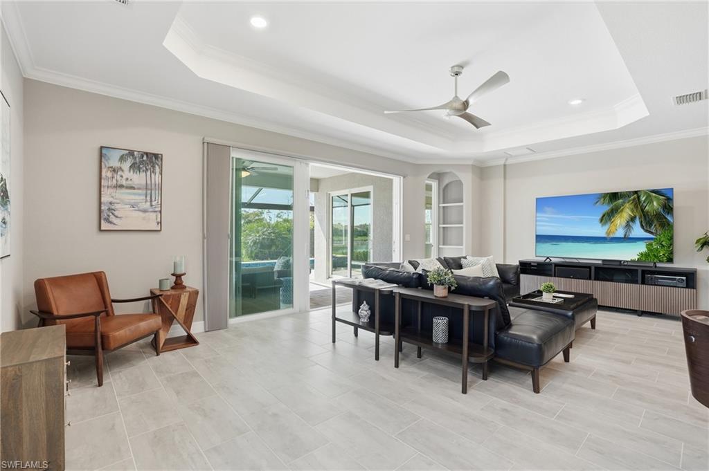 15194 Blue Bay CIR