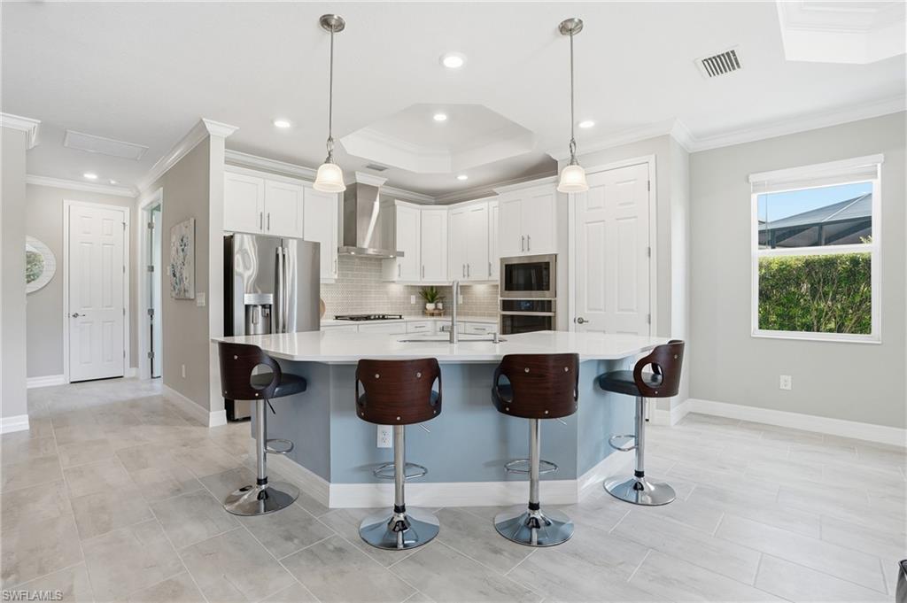 15194 Blue Bay CIR