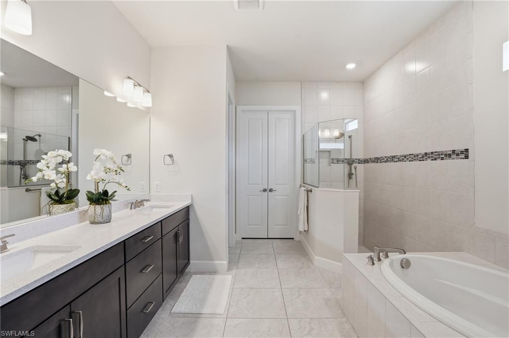 19696 Aqua View LN