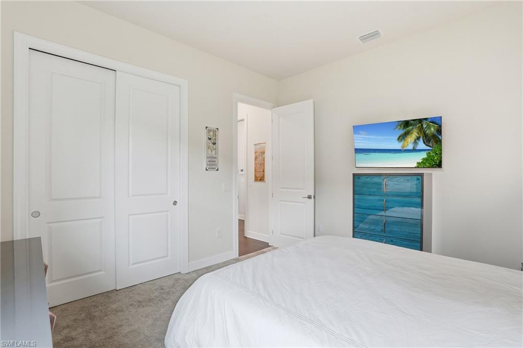 19696 Aqua View LN