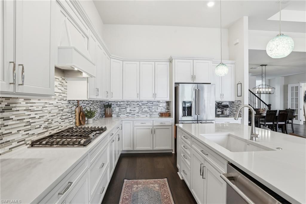 19696 Aqua View LN