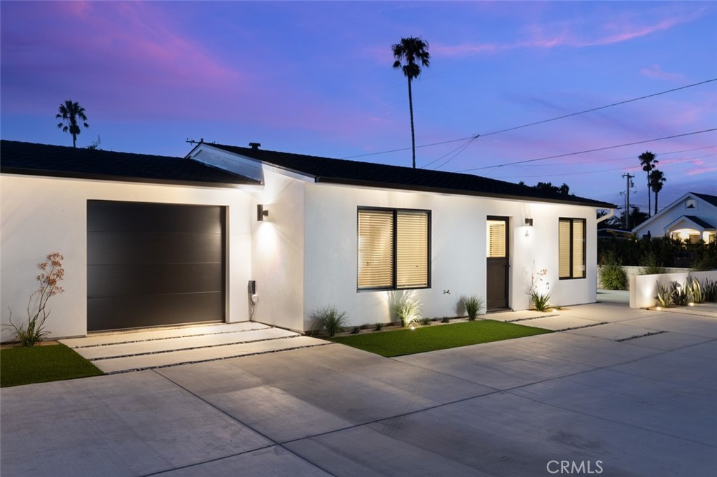 273 Costa Mesa Street A