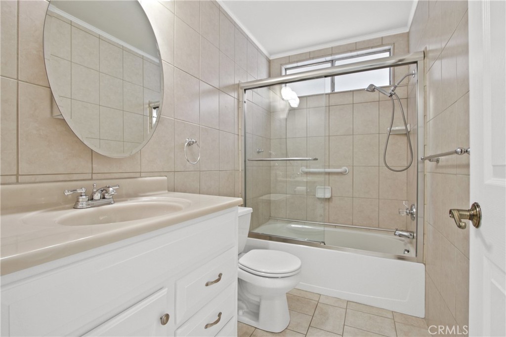 28161 Via Chabas