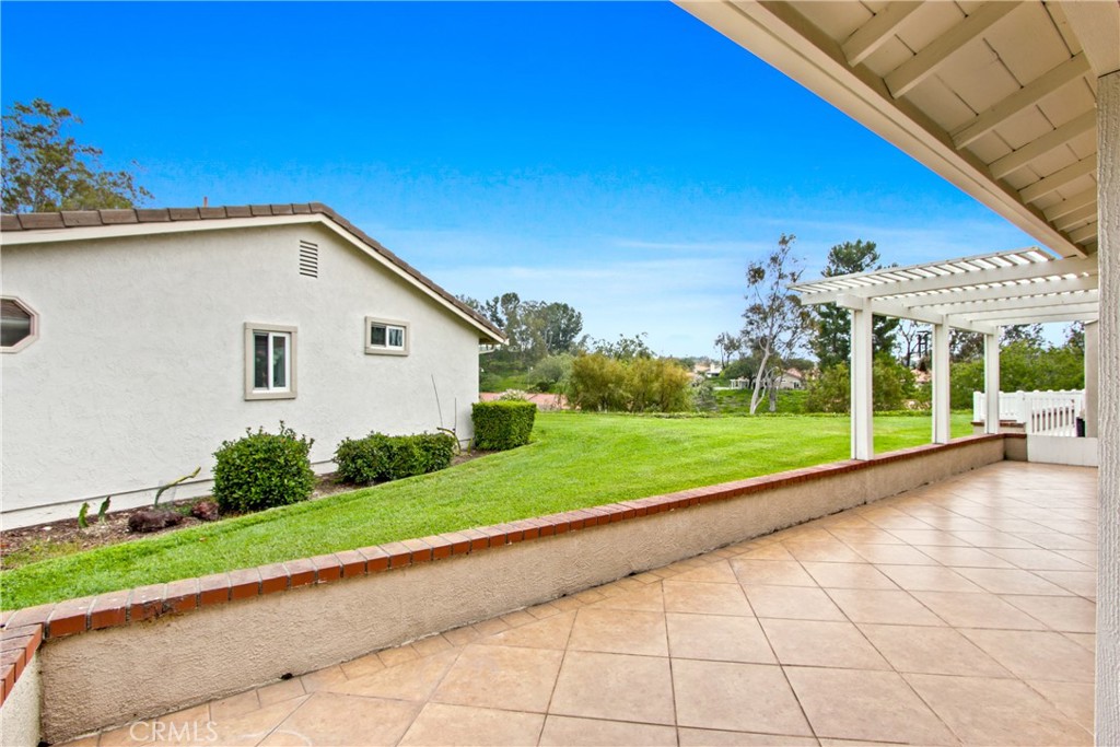 28161 Via Chabas