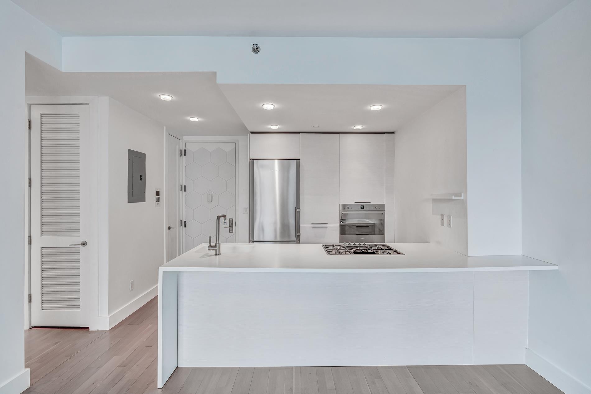 5-19 Borden Avenue 2-C