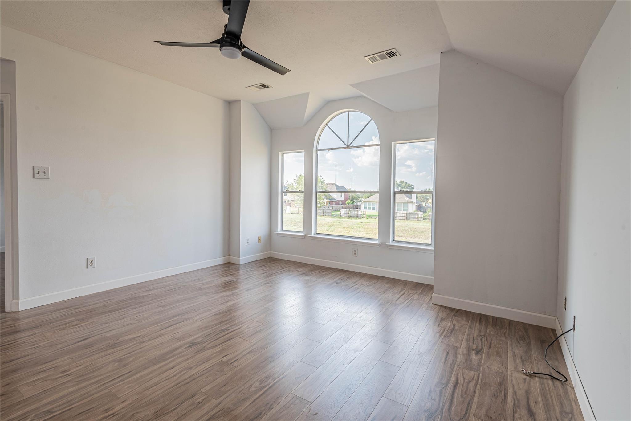 1818 Quiet Hollow Drive