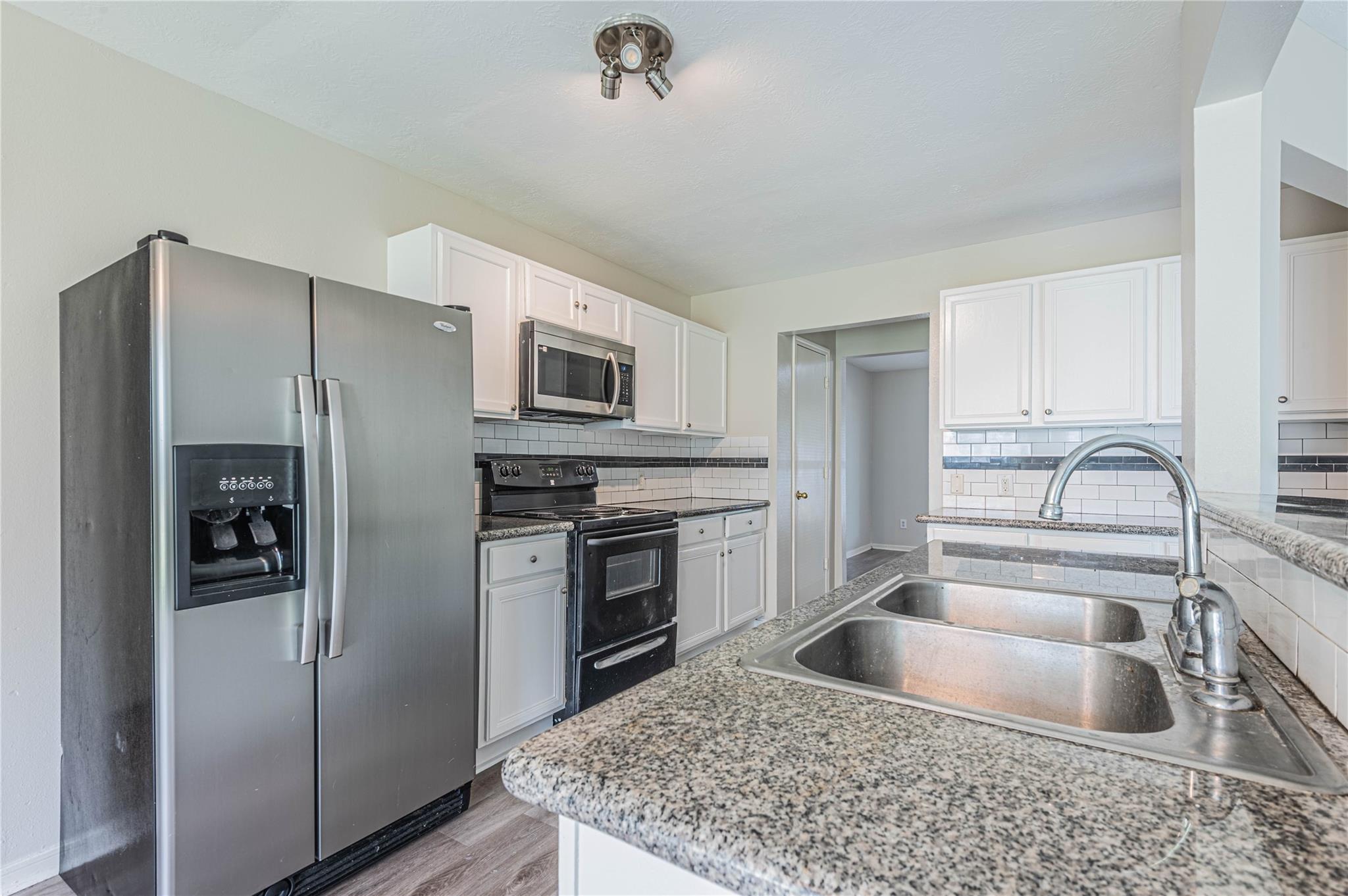22522 Heather Way Court