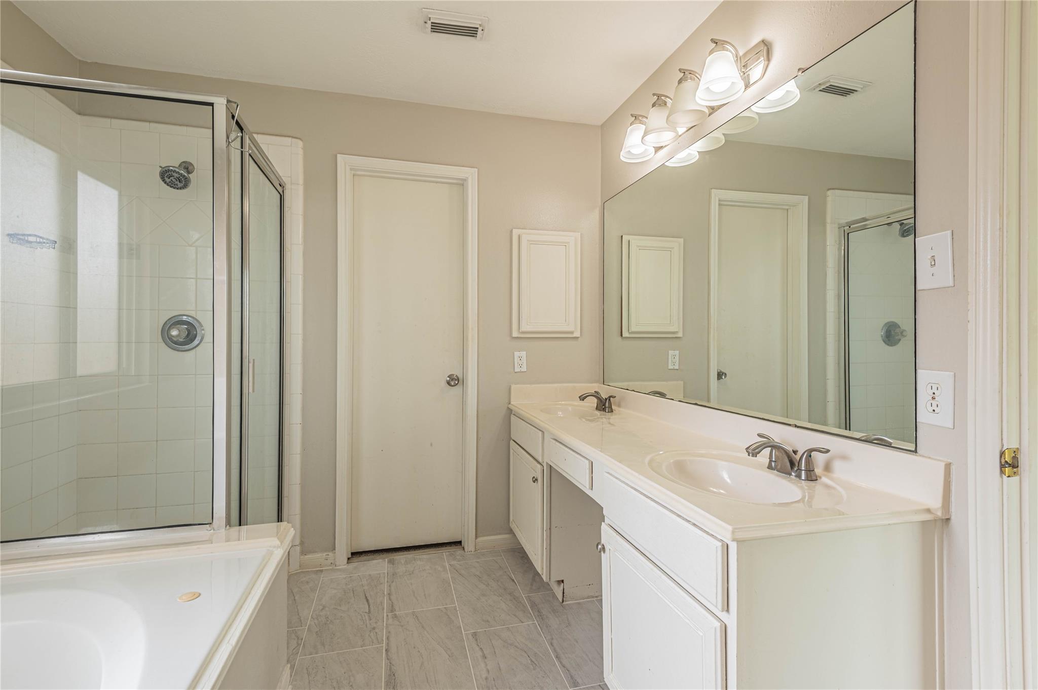 22522 Heather Way Court