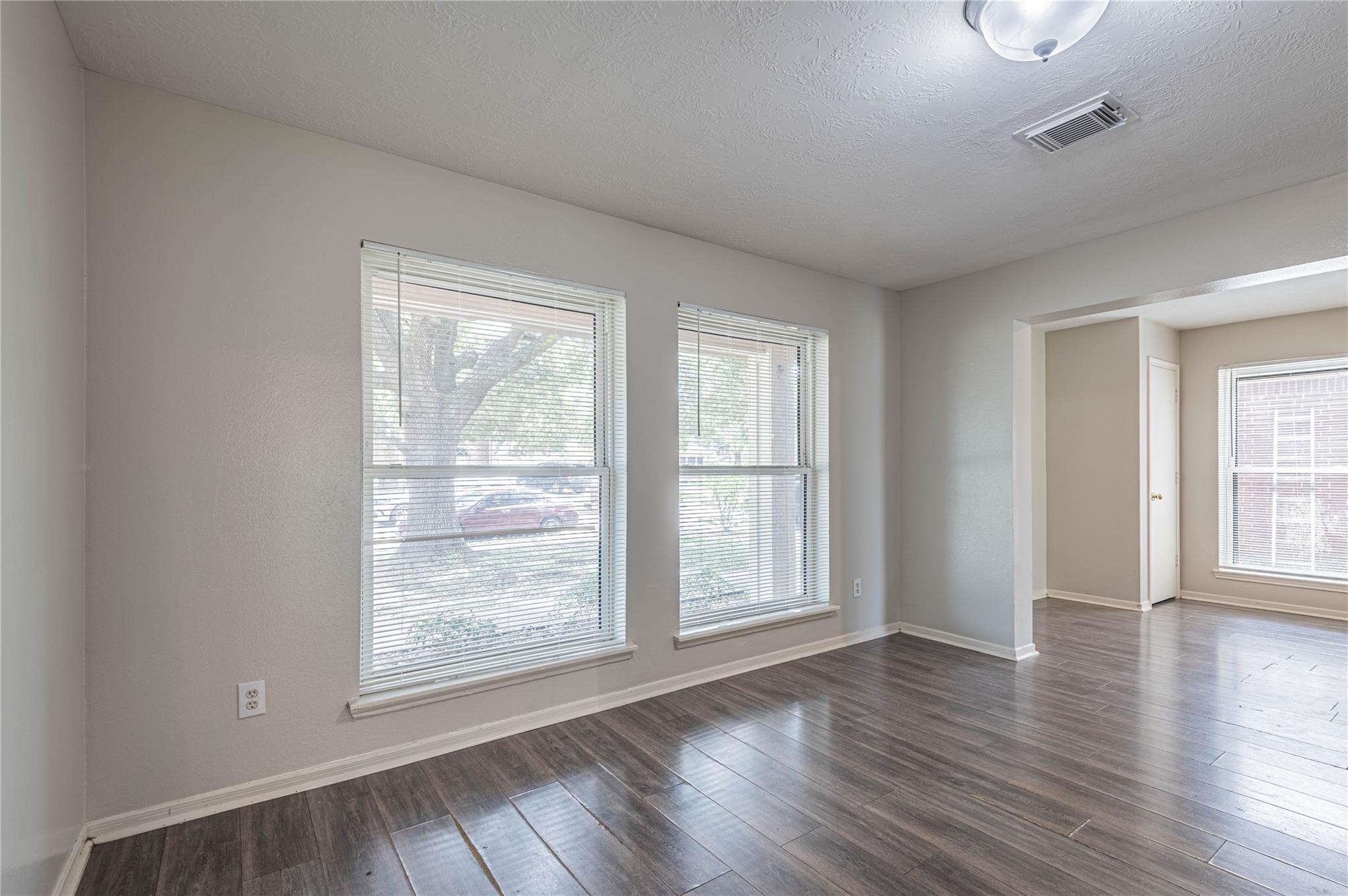 22522 Heather Way Court