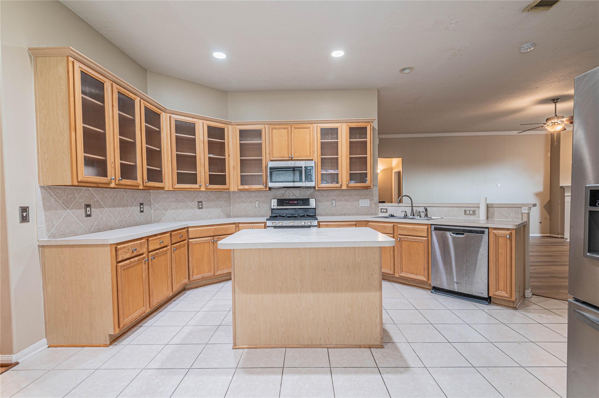 18503 Mabels Island Court