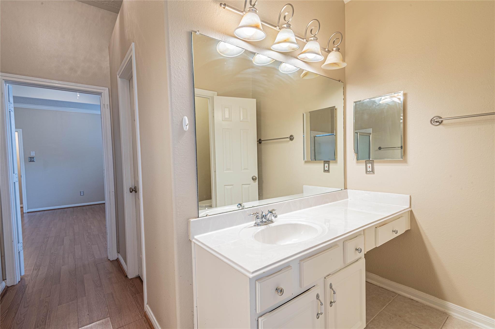 18503 Mabels Island Court