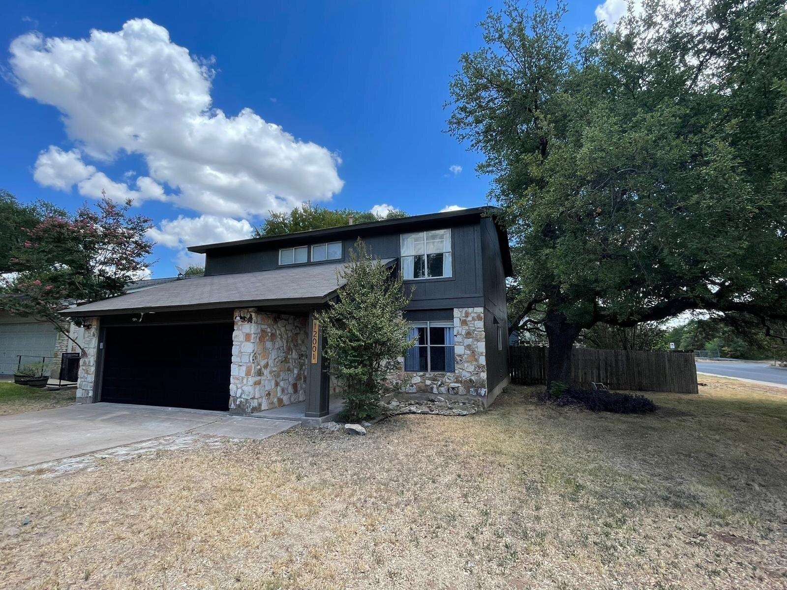 12001 Trianon Lane