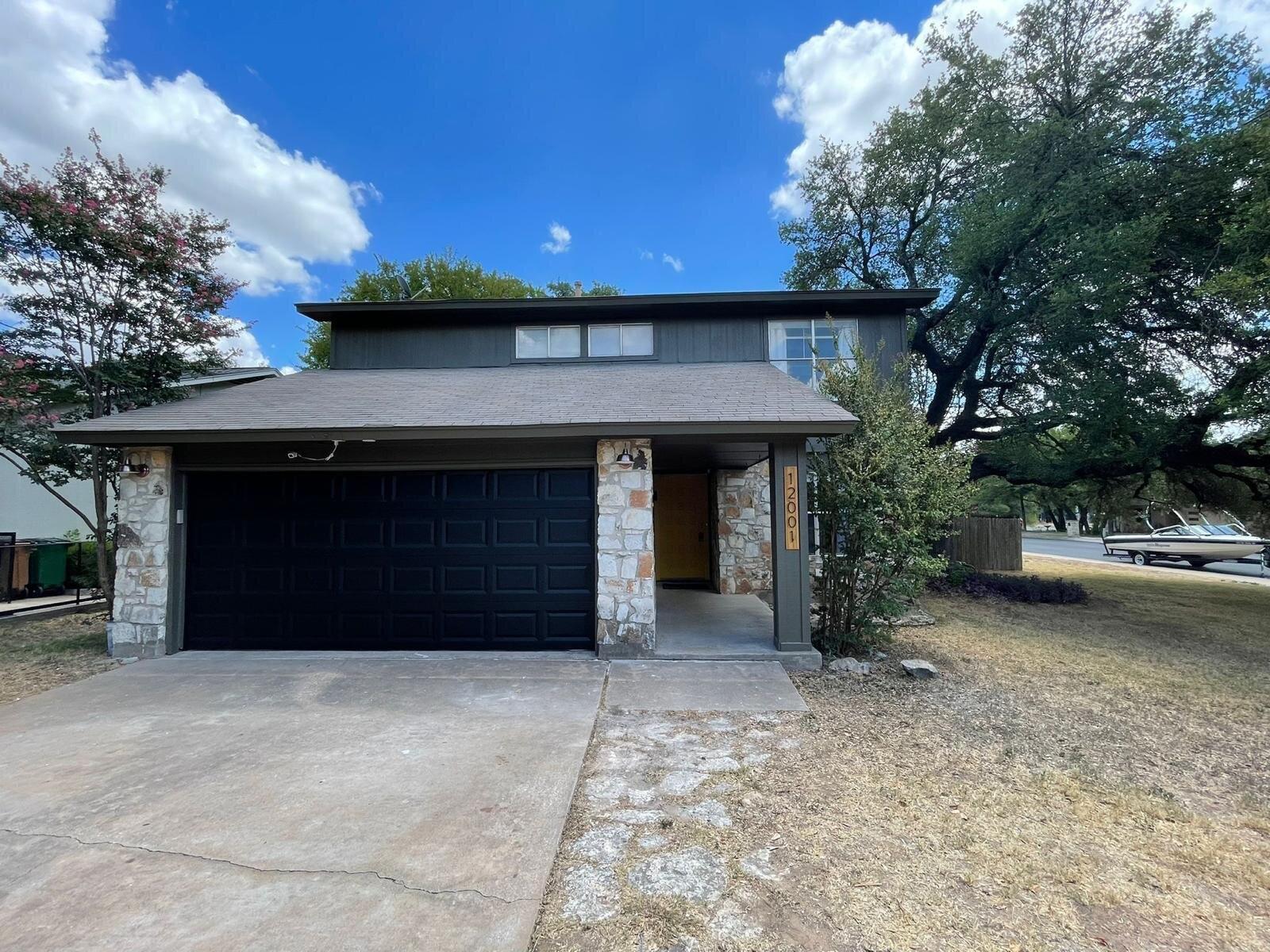 12001 Trianon Lane