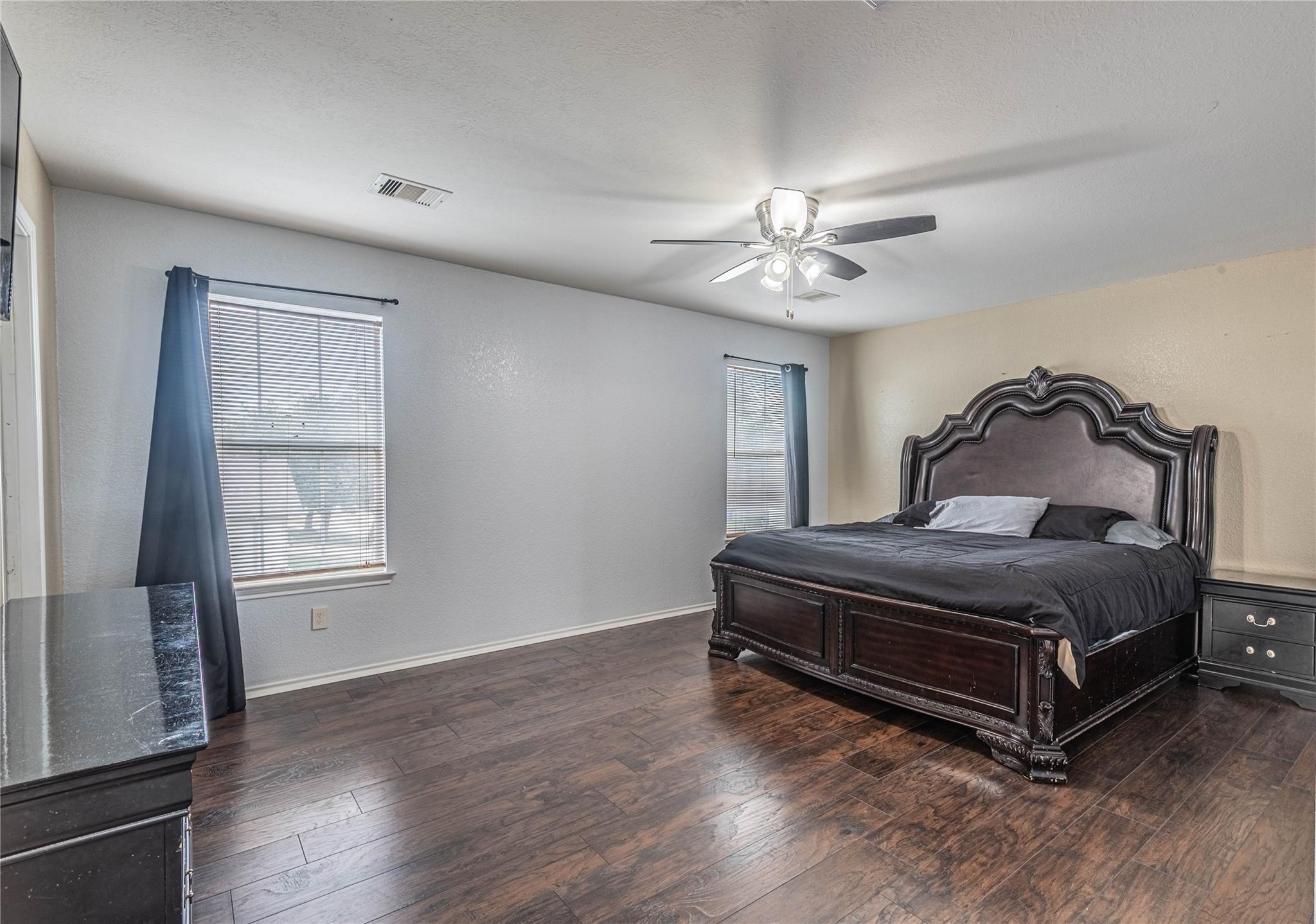 7914 Cypress Edge Drive