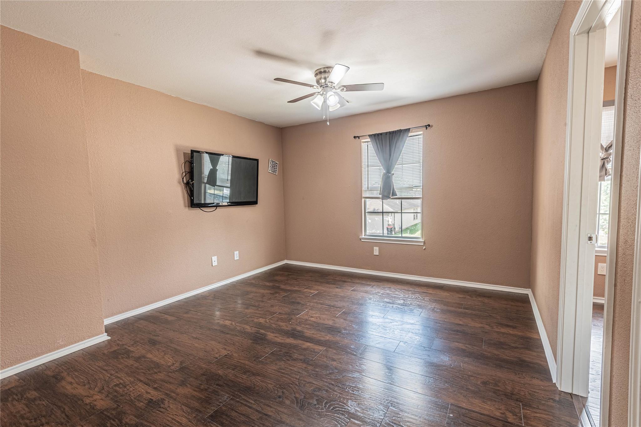 7914 Cypress Edge Drive