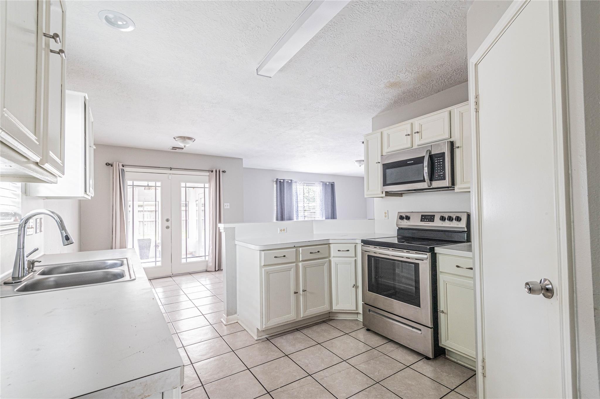 5134 Cotter Lane