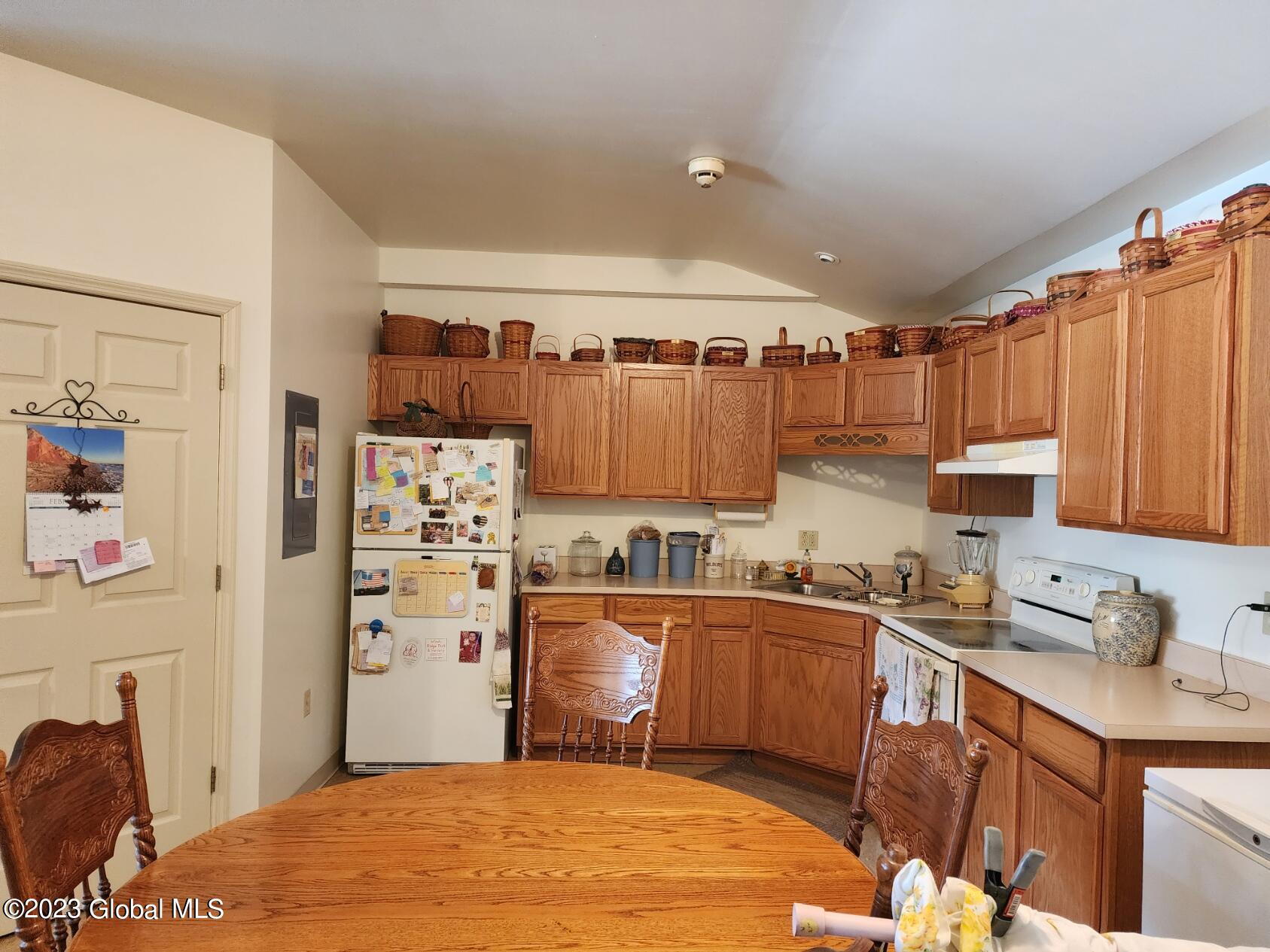 112 Ash Meadows