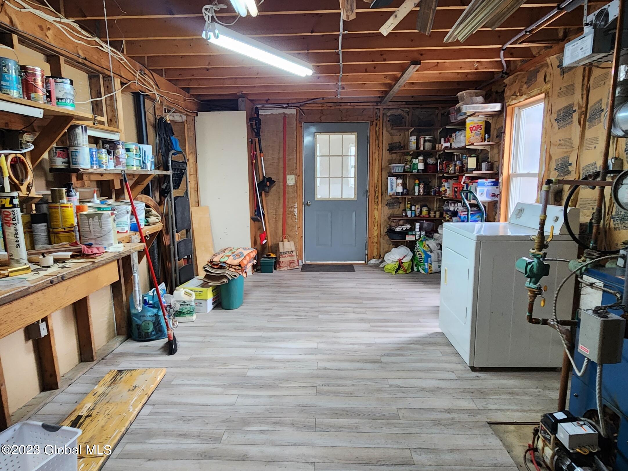 845 Brooker Hollow Road