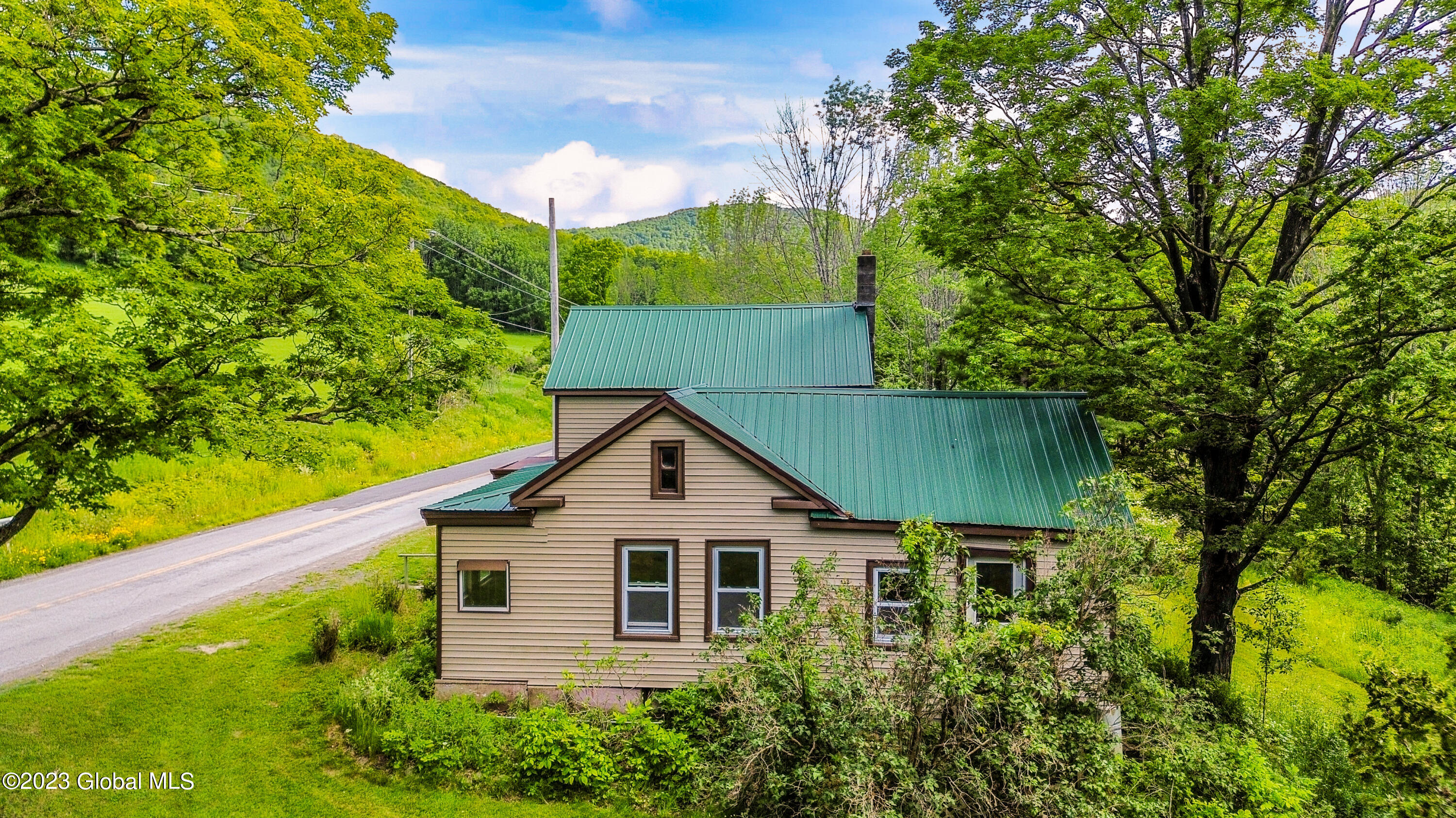 477 Beards Hollow Road