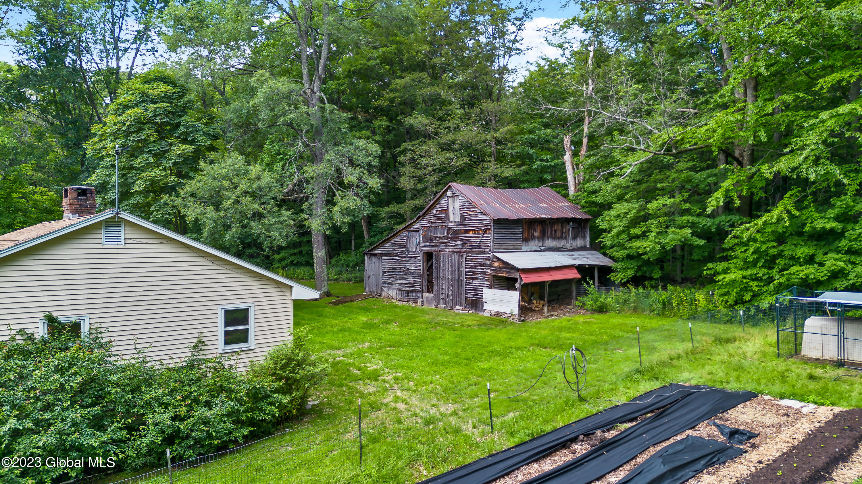 471 Eminence Road Road