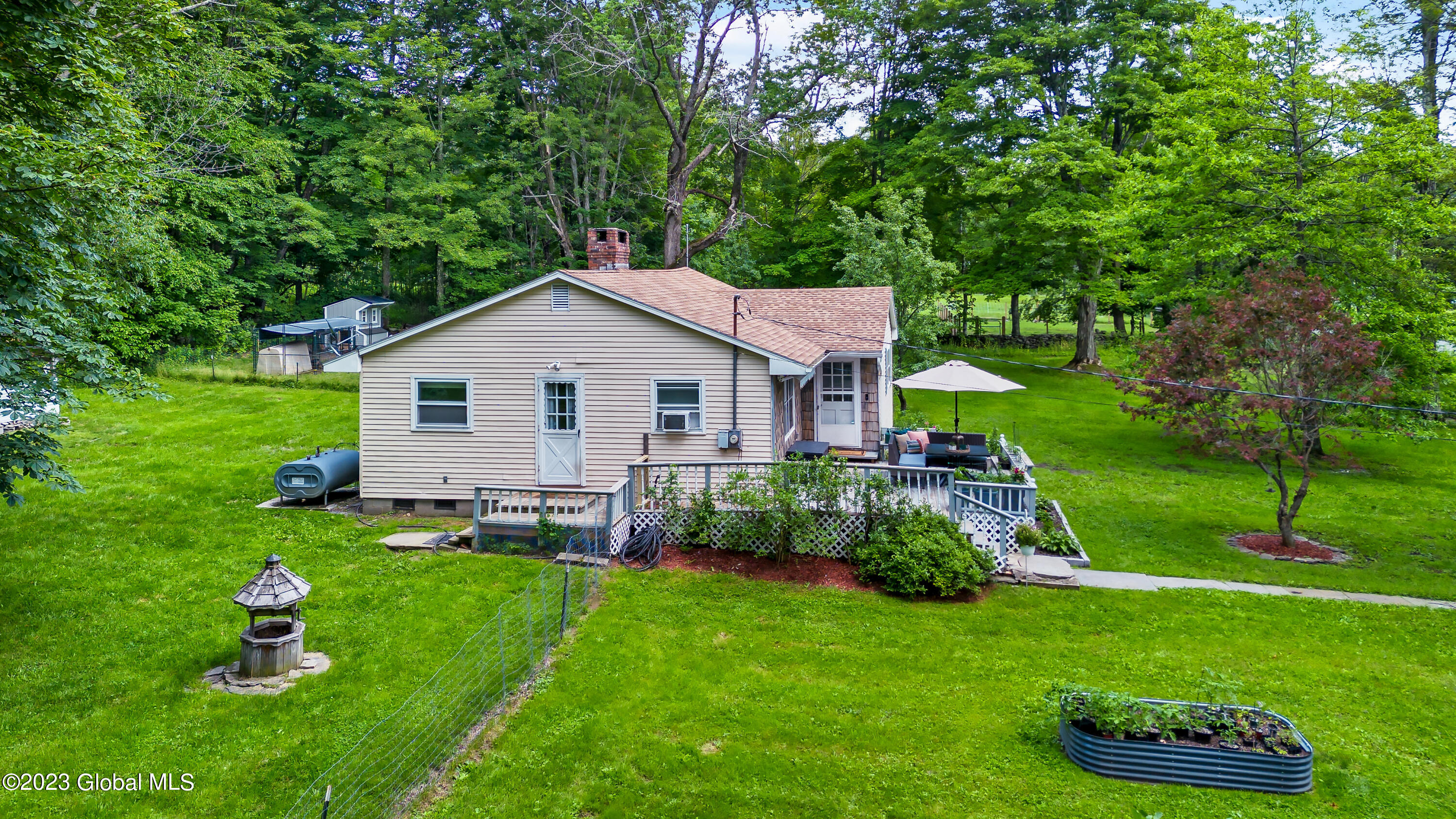 471 Eminence Road Road
