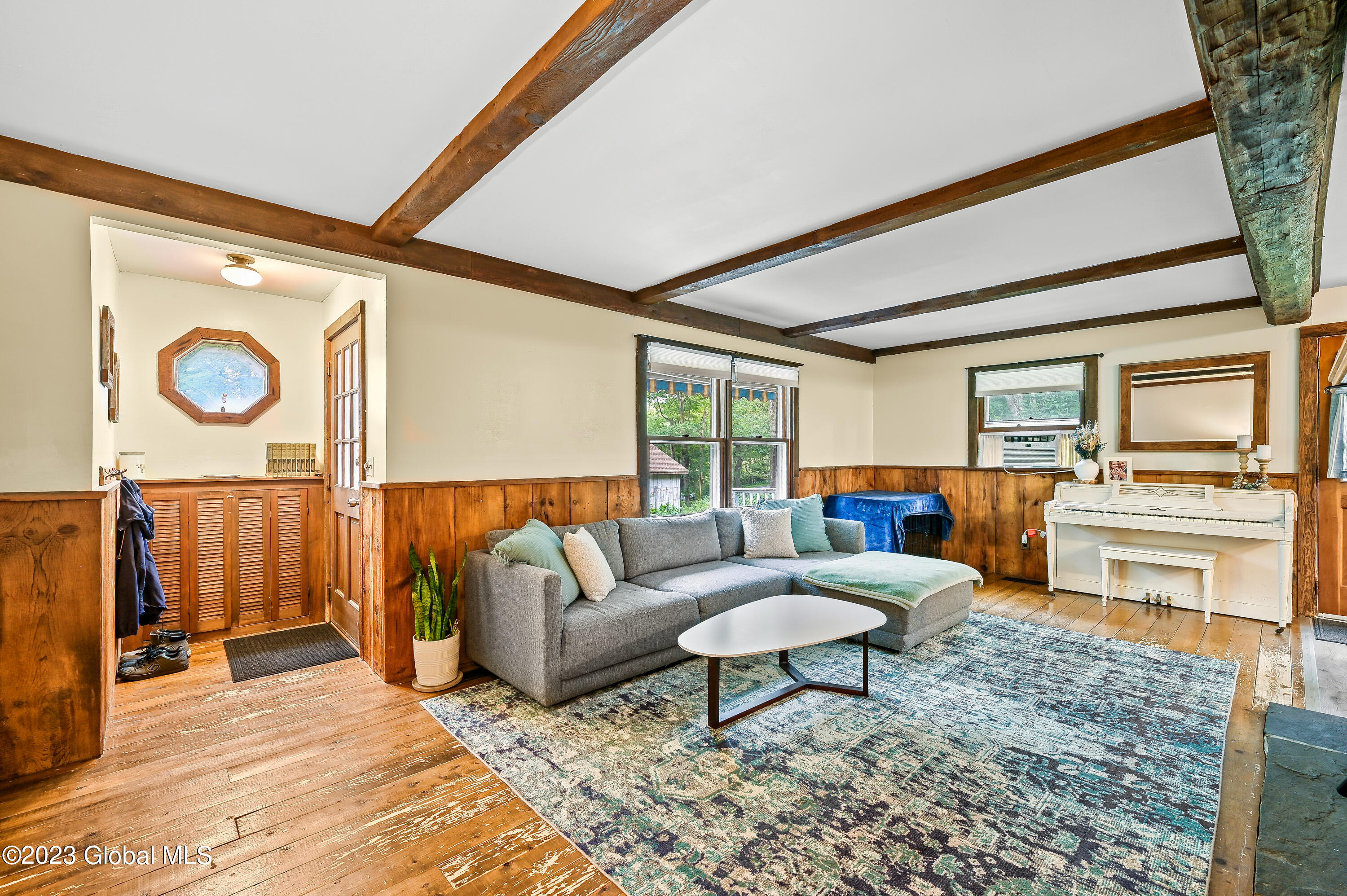 471 Eminence Road Road