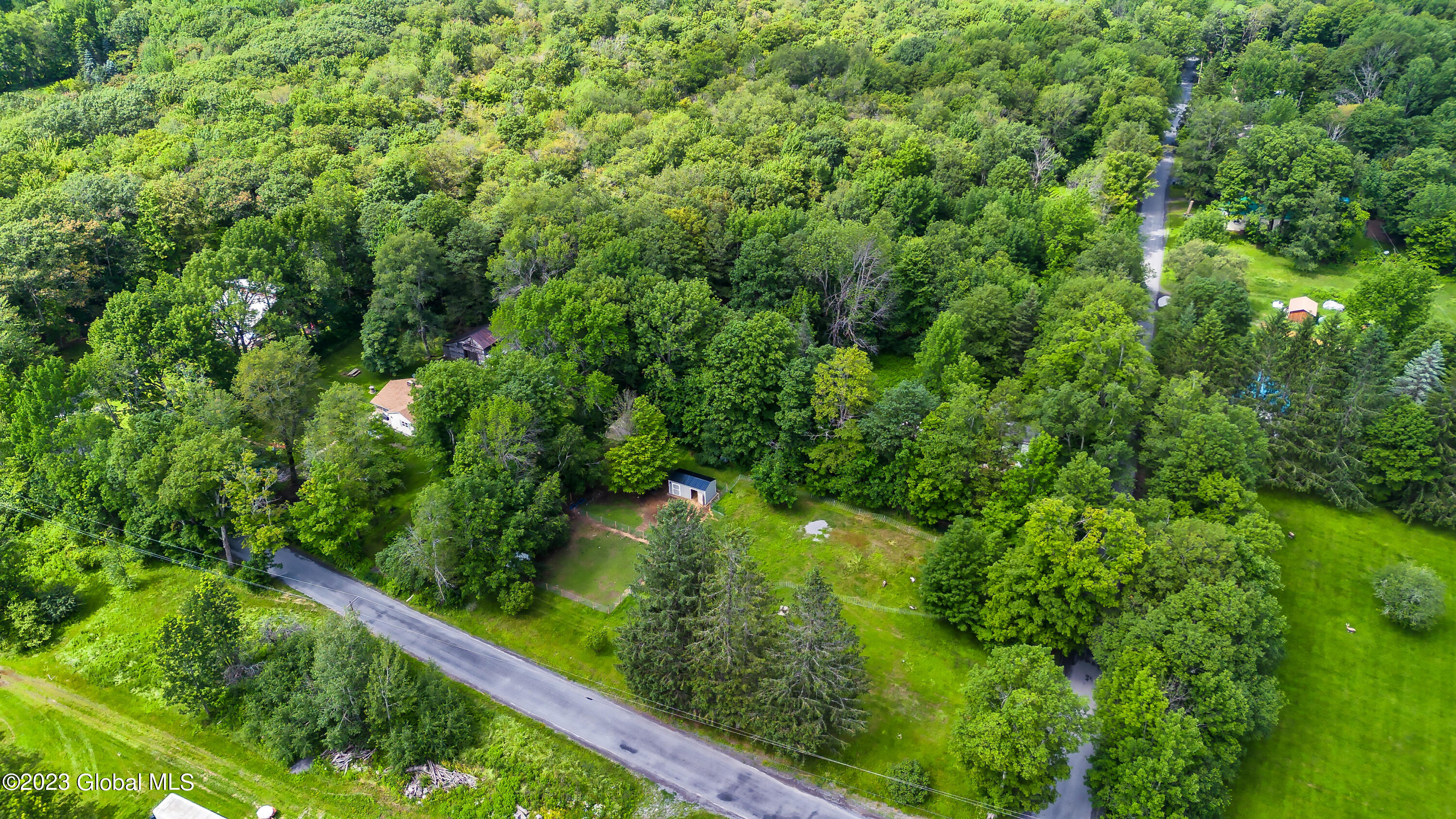 471 Eminence Road Road