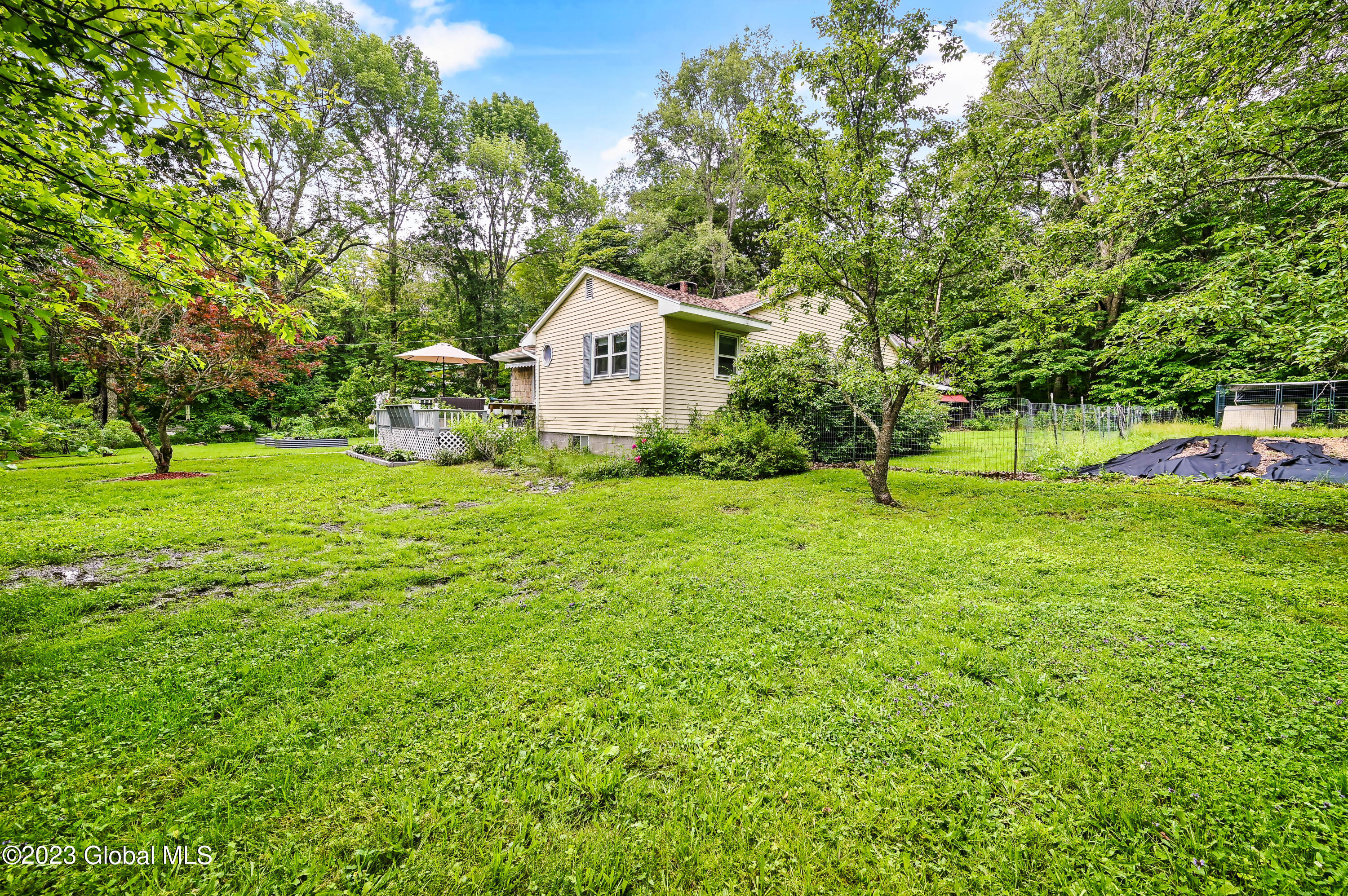 471 Eminence Road Road