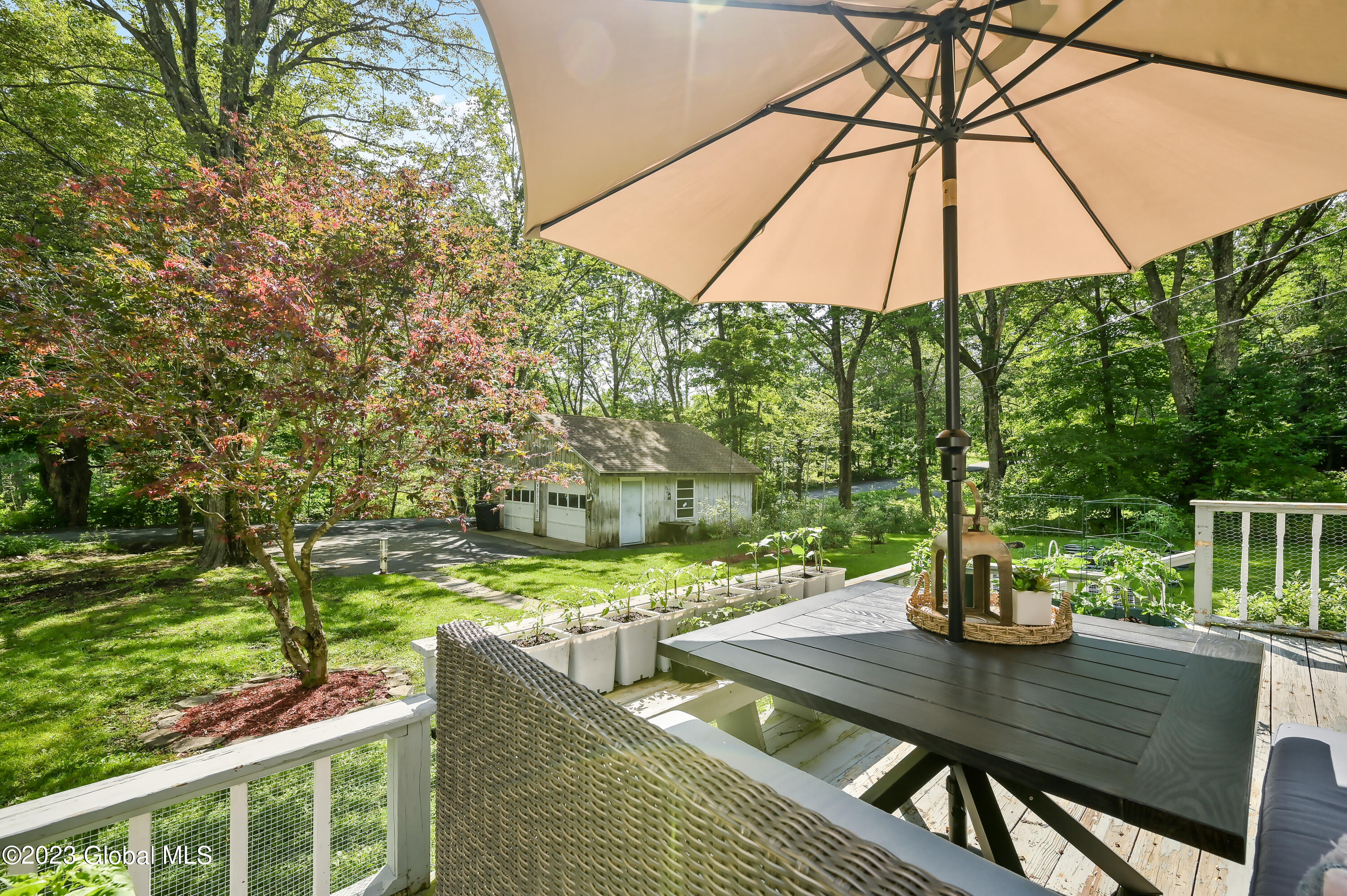 471 Eminence Road Road