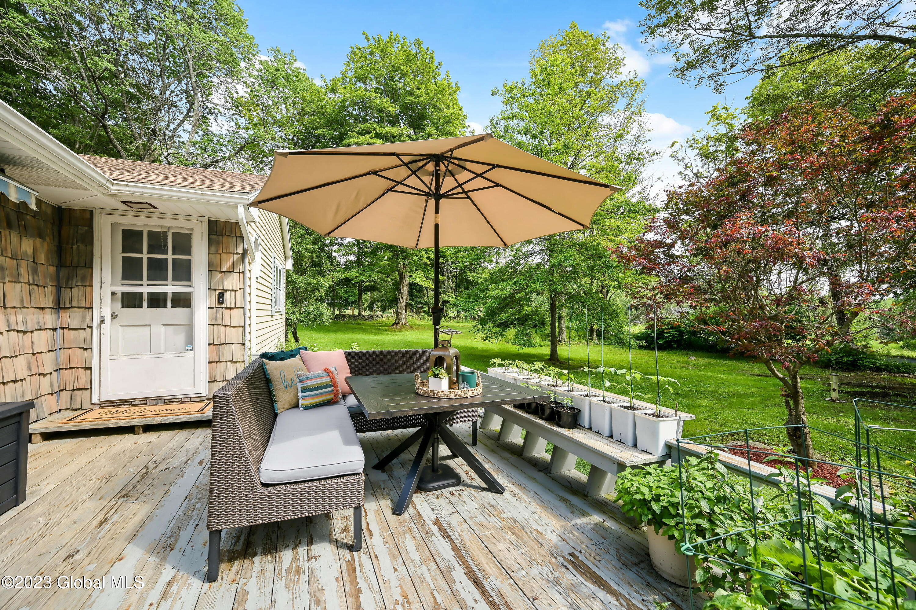 471 Eminence Road Road