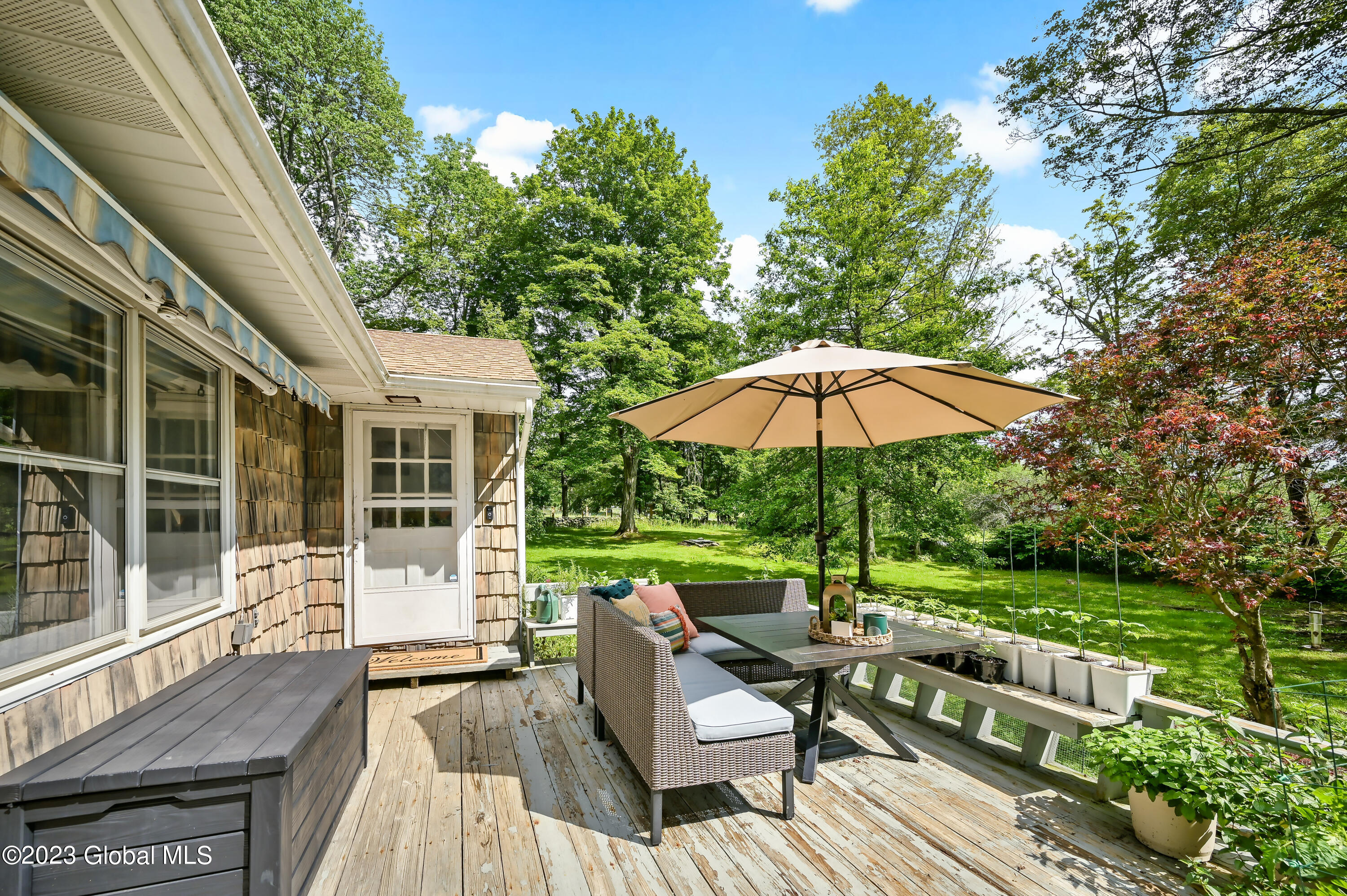 471 Eminence Road Road