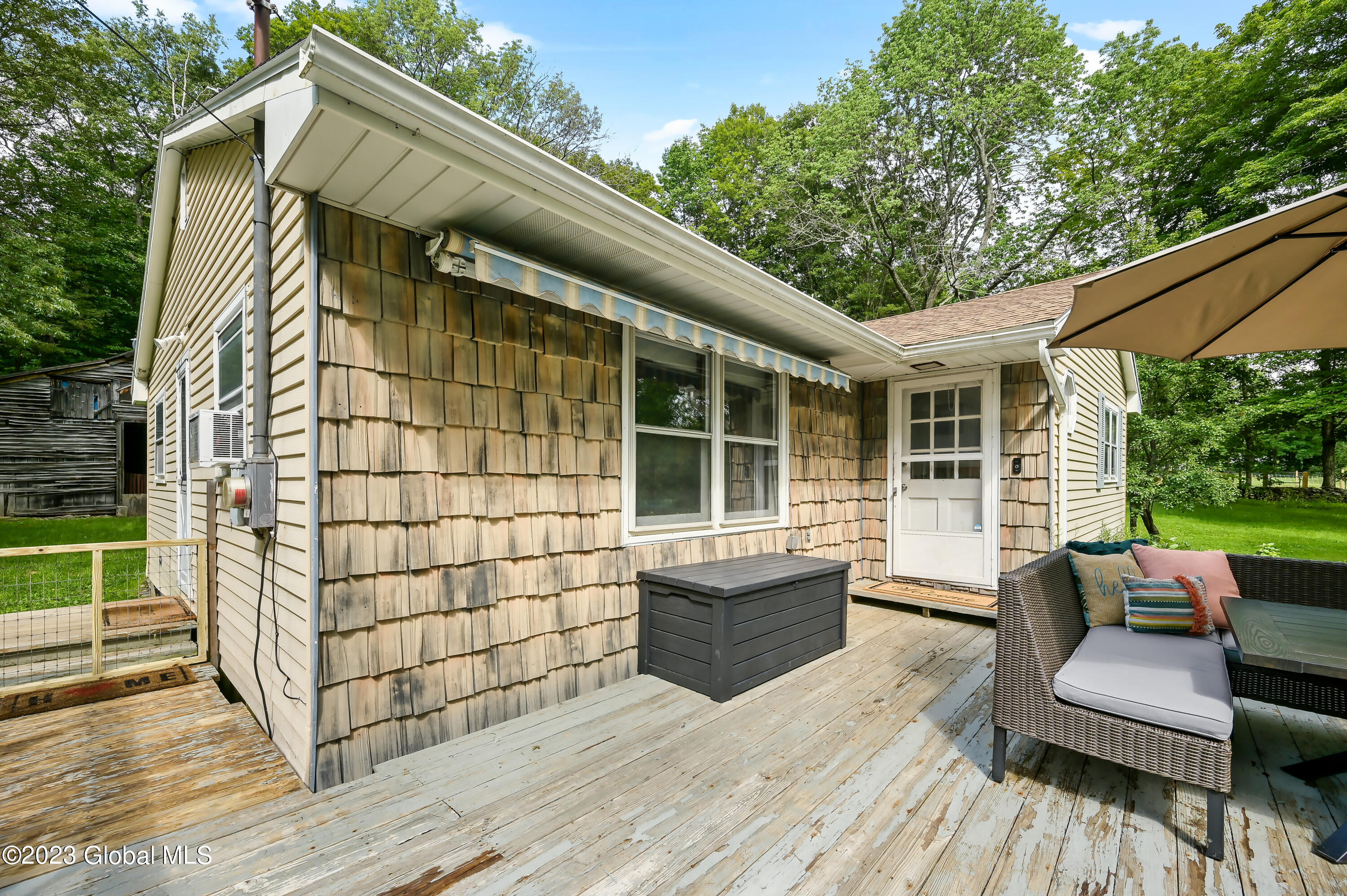 471 Eminence Road Road