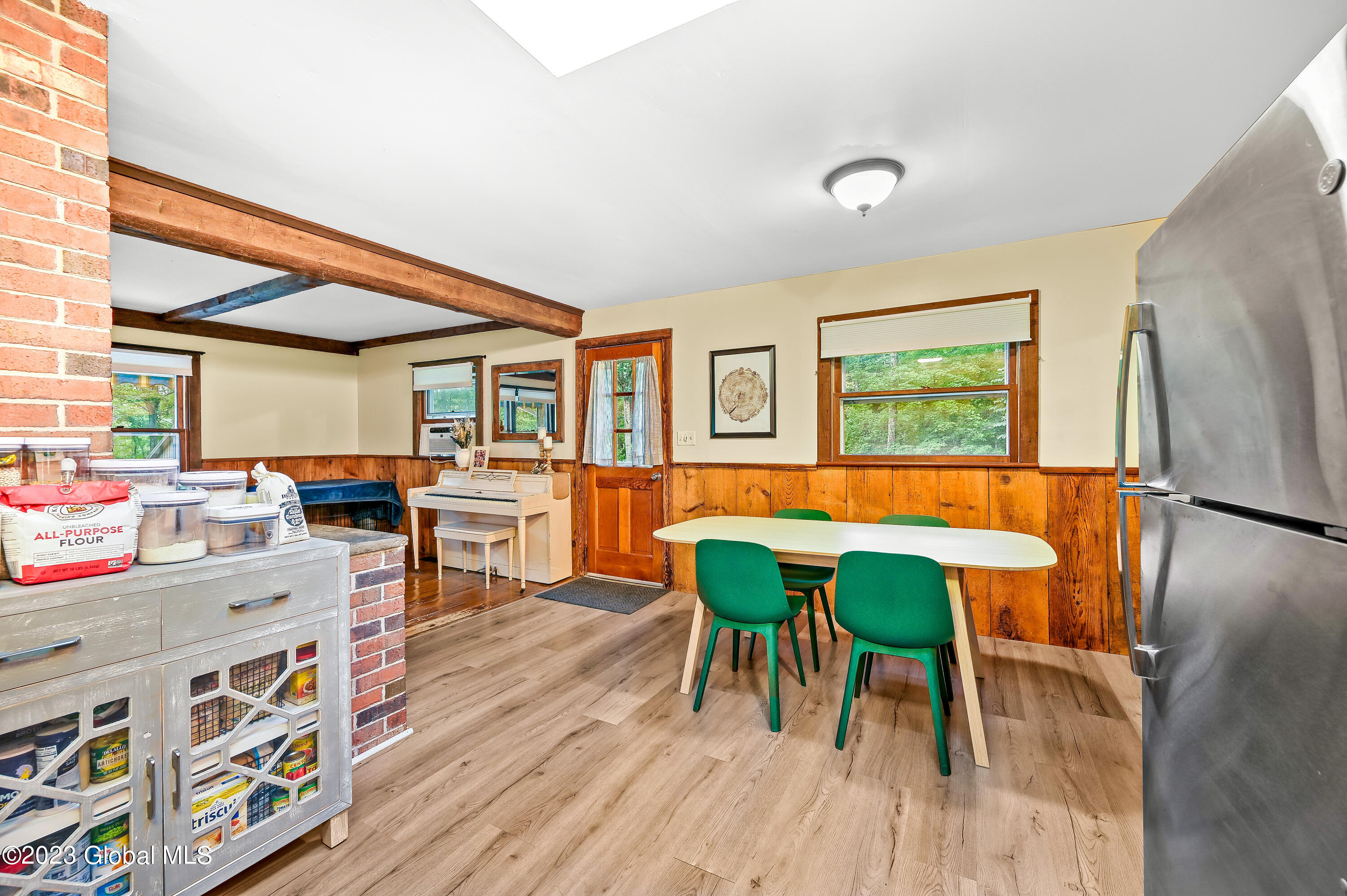 471 Eminence Road Road