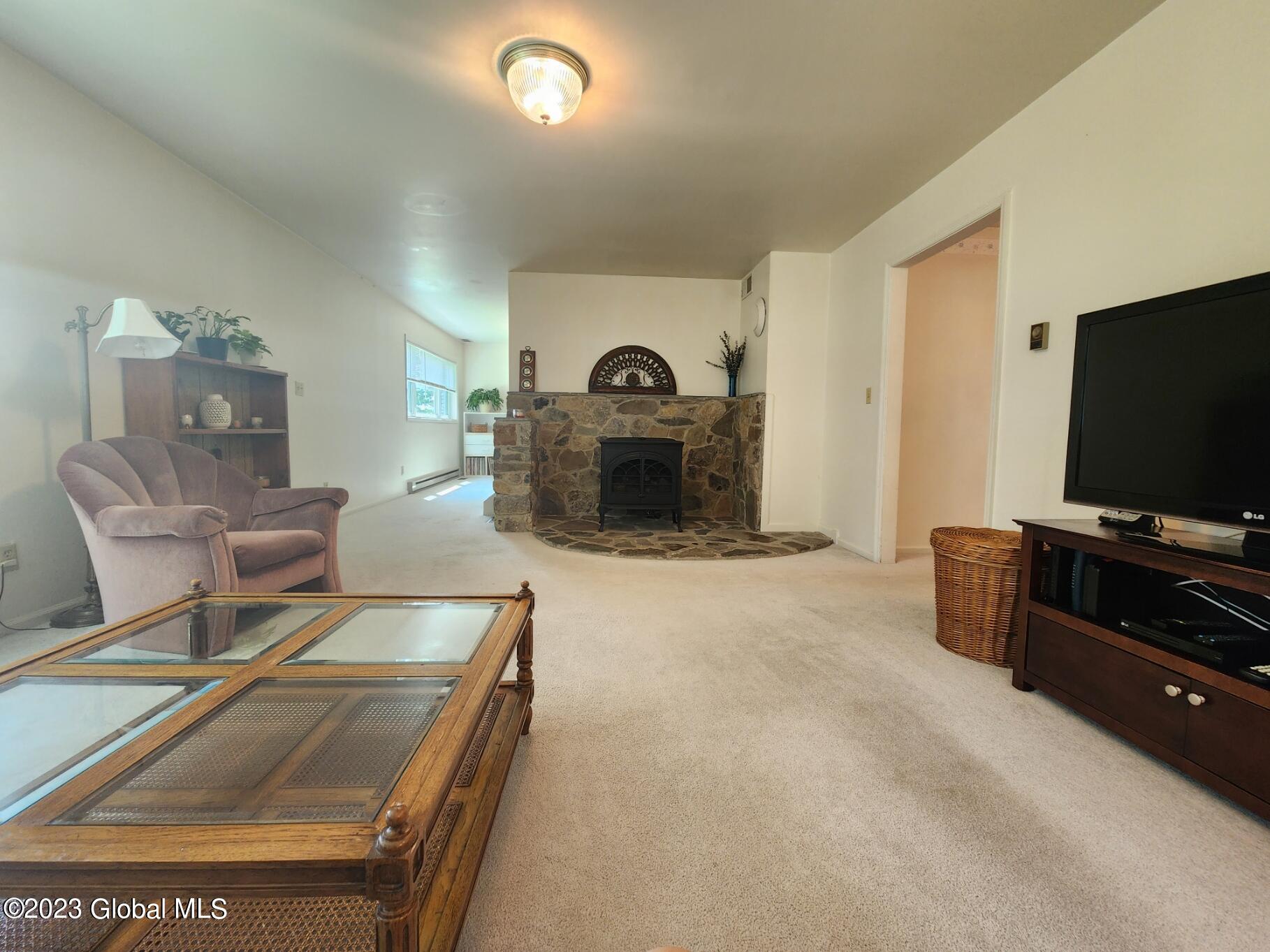 124 Crommie Road