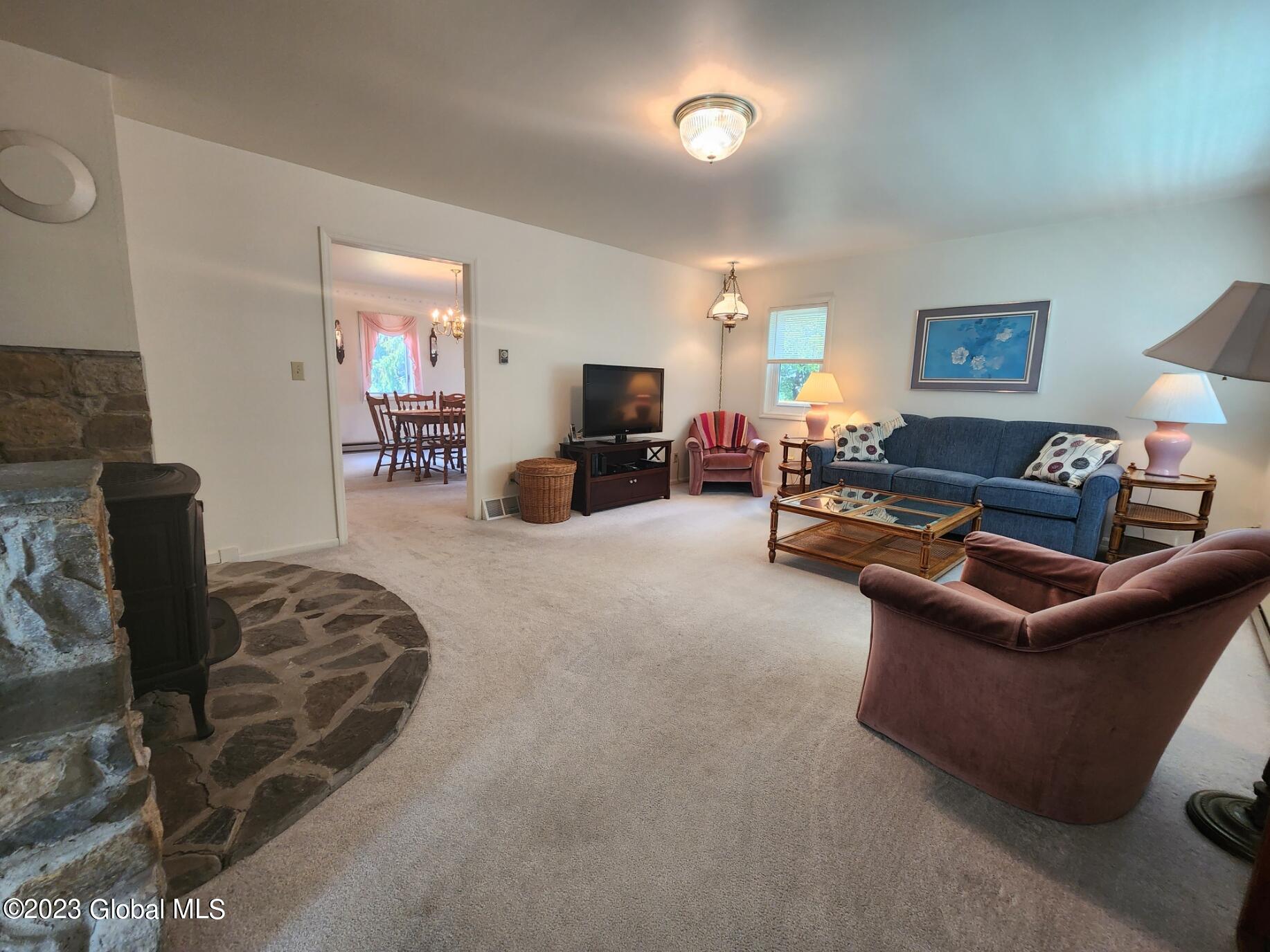 124 Crommie Road