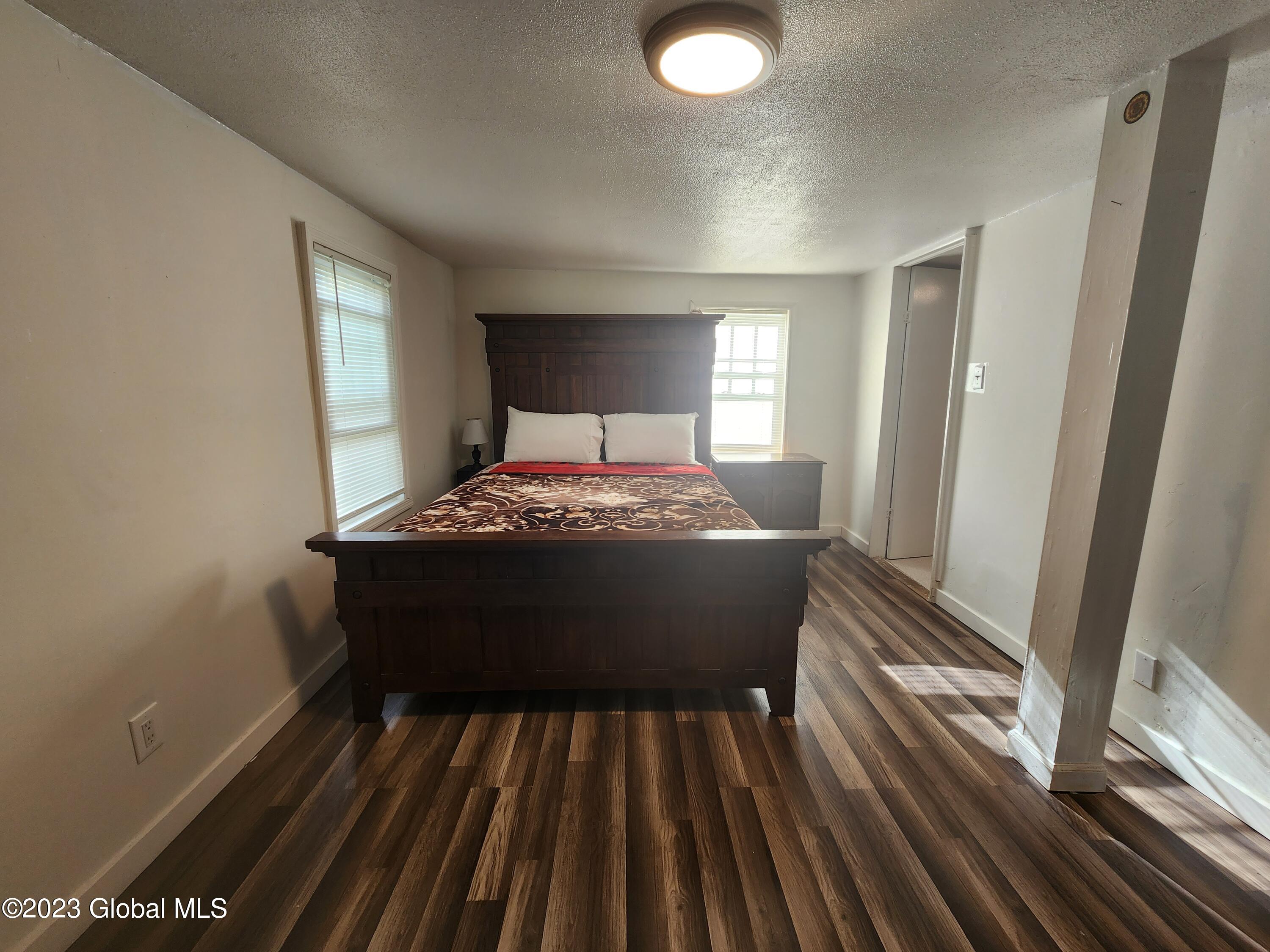 1452 Huntersland Road